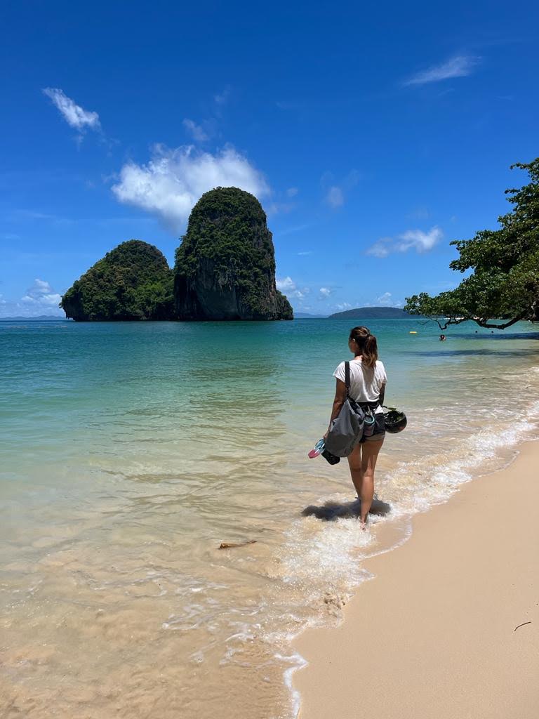 Tera Patrick walking on a Japanese beach.